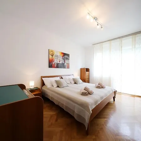 Apartment Apartman Rony *